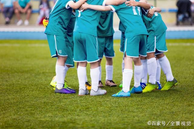 德天空：利物浦积极推进扬·迪奥曼德交易，曼城和巴黎也在关注